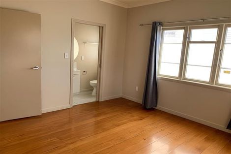 Photo of property in 24 Nixon Street, Hamilton East, Hamilton, 3216