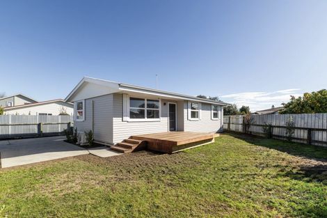 Photo of property in 1215a Norfolk Crescent, Mayfair, Hastings, 4122