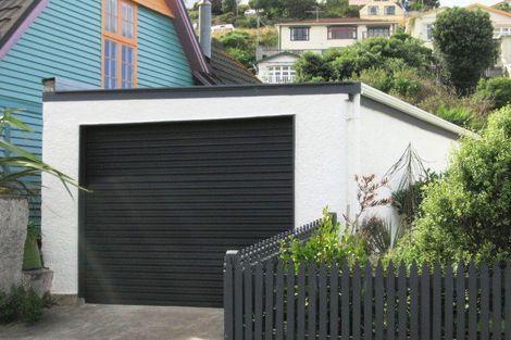 Photo of property in 21 Tiber Street, Island Bay, Wellington, 6023