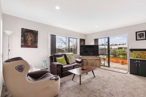 Photo of property in 1/173 Wellington Street, Howick, Auckland, 2014