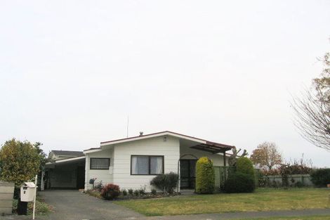 Photo of property in 3 Gilmour Place, Taradale, Napier, 4112