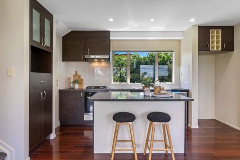 Photo of property in 2/845 East Coast Road, Northcross, Auckland, 0630