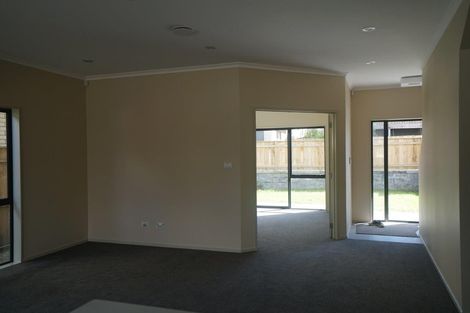Photo of property in 6 Uruhau Close, Torbay, Auckland, 0630