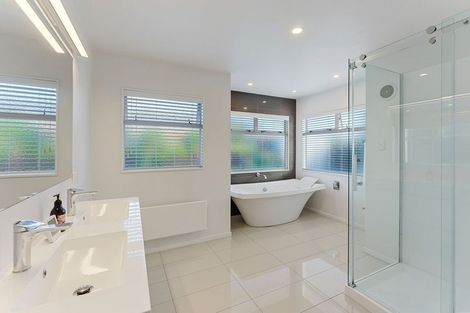 Photo of property in 324 Manly Street, Paraparaumu Beach, Paraparaumu, 5032