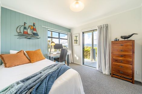 Photo of property in 117 Normandale Road, Normandale, Lower Hutt, 5010