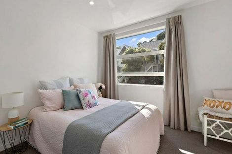 Photo of property in 24u3 Princess Terrace, Newtown, Wellington, 6021