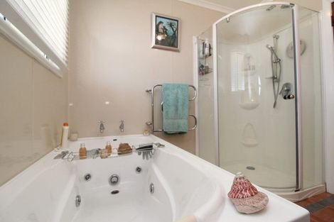 Photo of property in 83 Broadway, Stratford, 4332