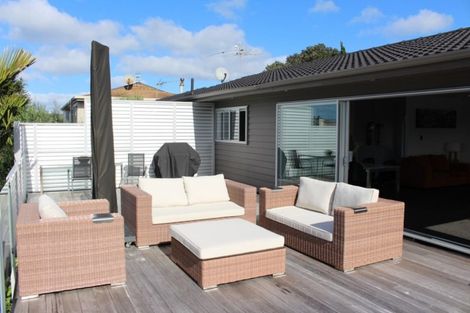 Photo of property in 1/21 Sanders Avenue, Takapuna, Auckland, 0622