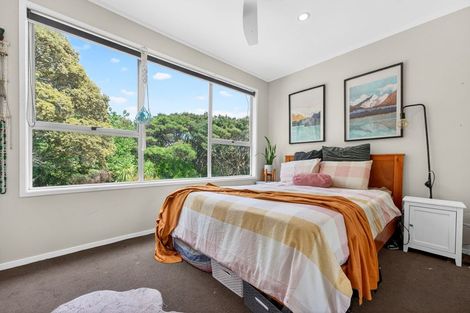 Photo of property in 69 Kia Ora Road, Beach Haven, Auckland, 0626