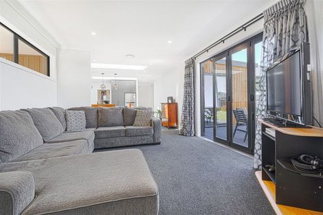 Photo of property in 2 Reuben Avenue, Rolleston, 7615