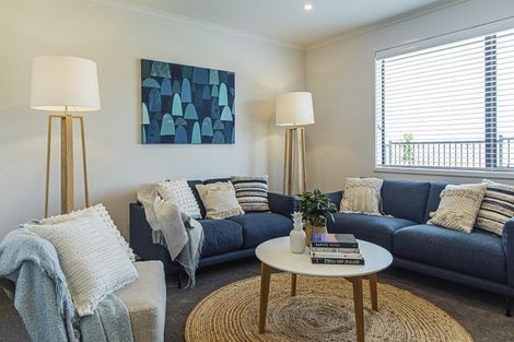 Photo of property in 11 Puroto Place, One Tree Point, 0118