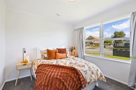 Photo of property in 186 Manly Street, Paraparaumu Beach, Paraparaumu, 5032