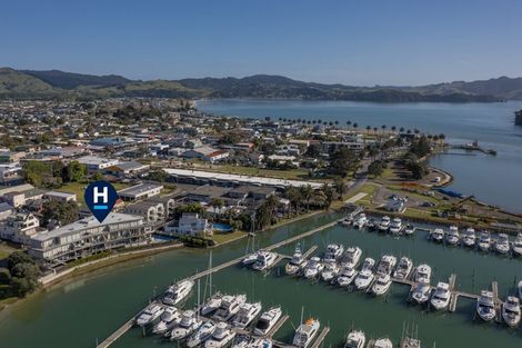 Photo of property in 303/1u Victoria Street, Whitianga, 3510