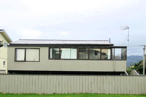 Photo of property in 160 Manly Street, Paraparaumu Beach, Paraparaumu, 5032