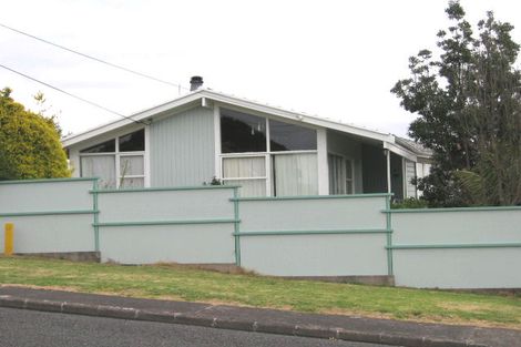 Photo of property in 26 Stanley Road, Glenfield, Auckland, 0629