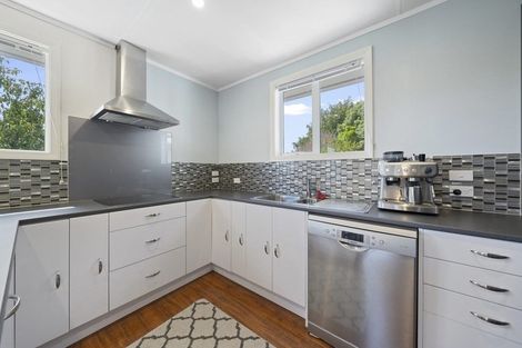 Photo of property in 137 Ironside Road, Johnsonville, Wellington, 6037