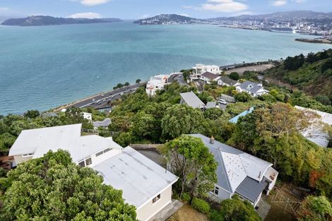 Photo of property in 7 Homebush Road, Khandallah, Wellington, 6035