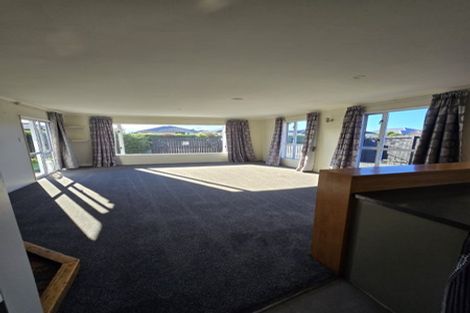 Photo of property in 22 Amberley Beach Road, Amberley, 7410