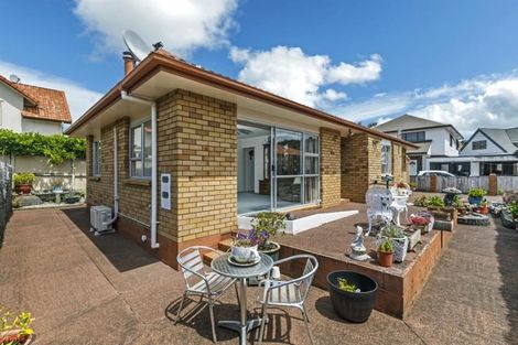 Photo of property in 23a Nukumea Common, Orewa, 0931