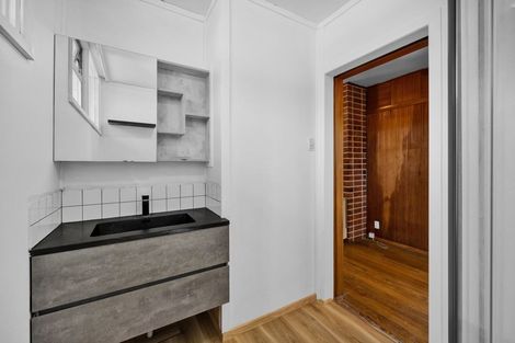 Photo of property in 371 South Road, Hawera, 4674