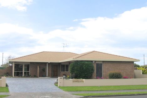 Photo of property in 45 Bayfair Drive, Mount Maunganui, 3116