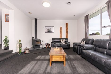 Photo of property in 32 Brookside Road, Rolleston, 7614