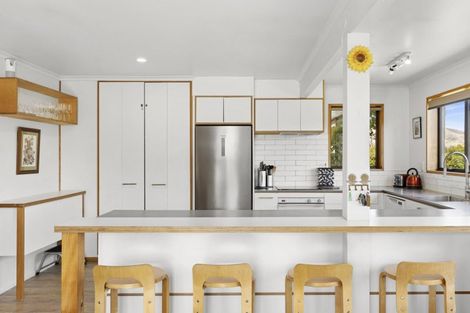 Photo of property in 8 Mount Iron Drive, Wanaka, 9305