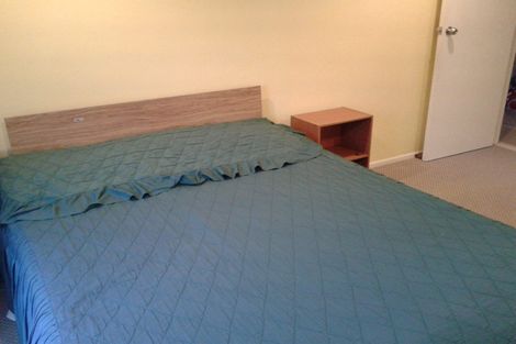 Photo of property in 3 Oswald Crescent, Paparangi, Wellington, 6037