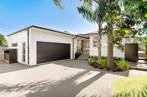 Photo of property in 13a Tui Street, Mount Maunganui, 3116