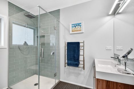 Photo of property in 32 Spencer Lane, Greytown, 5712