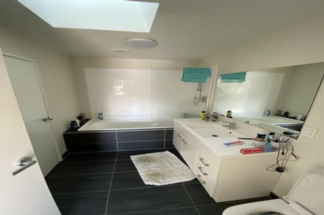 Photo of property in 79 Grove Road, Papakura, 2110