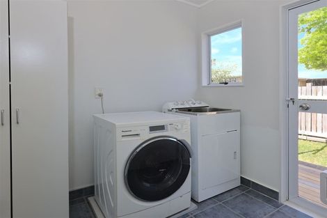 Photo of property in 9 Harvest Drive, Henderson, Auckland, 0612