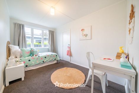 Photo of property in 17 Beth Street, Trentham, Upper Hutt, 5018