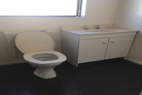 Photo of property in 3/13 Brockworth Place, Riccarton, Christchurch, 8011