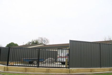 Photo of property in 13 Gilmour Place, Taradale, Napier, 4112