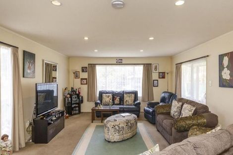 Photo of property in 12 Humphries Place, Awapuni, Palmerston North, 4412