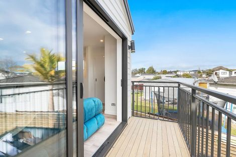Photo of property in 10d Starling Place, Ranui, Auckland, 0612