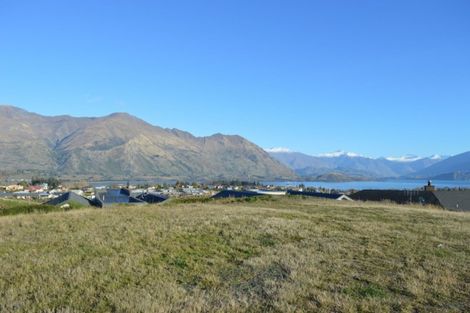 Photo of property in 10 Mataraki Place, Wanaka, 9305