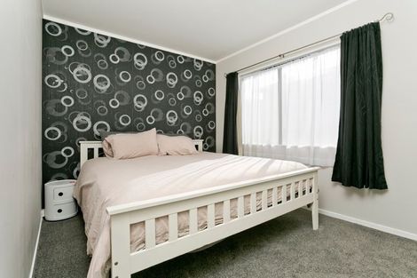 Photo of property in 44 Garton Drive, Massey, Auckland, 0614