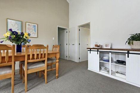 Photo of property in 33 Hetley Crescent, Taradale, Napier, 4112