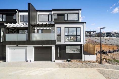 Photo of property in 48 Observation Green, Hobsonville, Auckland, 0616