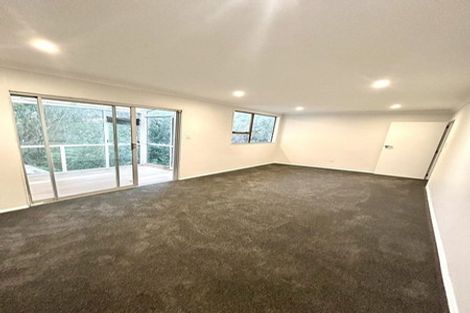Photo of property in 39 Oak Avenue, Paremata, Porirua, 5024