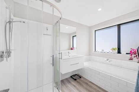 Photo of property in 19 Raptor Street, Rolleston, 7615