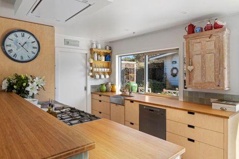Photo of property in 132 Blue Pacific Parade, Riversdale Beach, Masterton, 5872