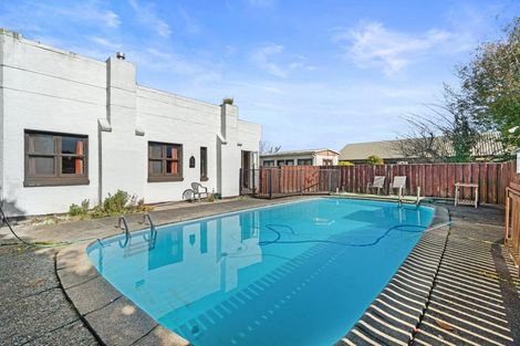 Photo of property in 15 Hobson Street, Maeroa, Hamilton, 3200