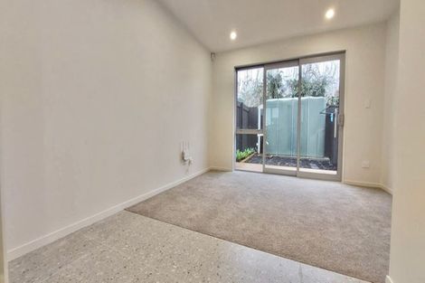 Photo of property in 9/24 Mili Way, Ranui, Auckland, 0612