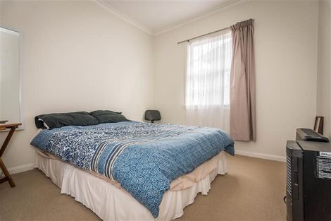 Photo of property in 63 Hutchinson Avenue, New Lynn, Auckland, 0600