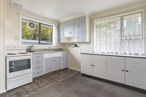 Photo of property in 5 Stephen Street, Halfway Bush, Dunedin, 9010