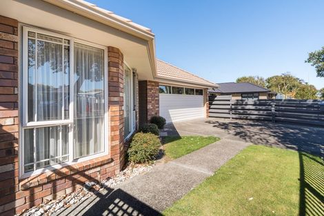 Photo of property in 358 College Street, West End, Palmerston North, 4410