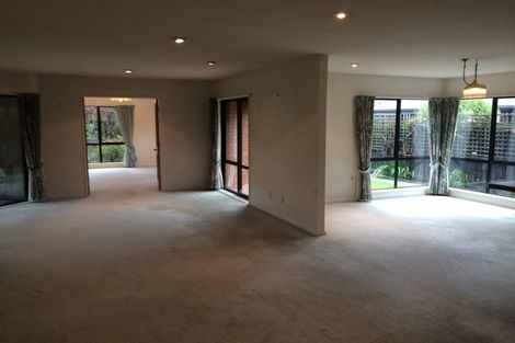 Photo of property in 20 Althorp Place, Avonhead, Christchurch, 8042